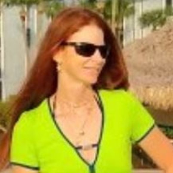 Meet your Posher, Ginger - Picture 1 of 1